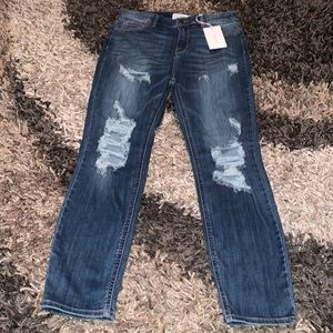 Cello stretch skinny jean size 11 NWT inseam 27